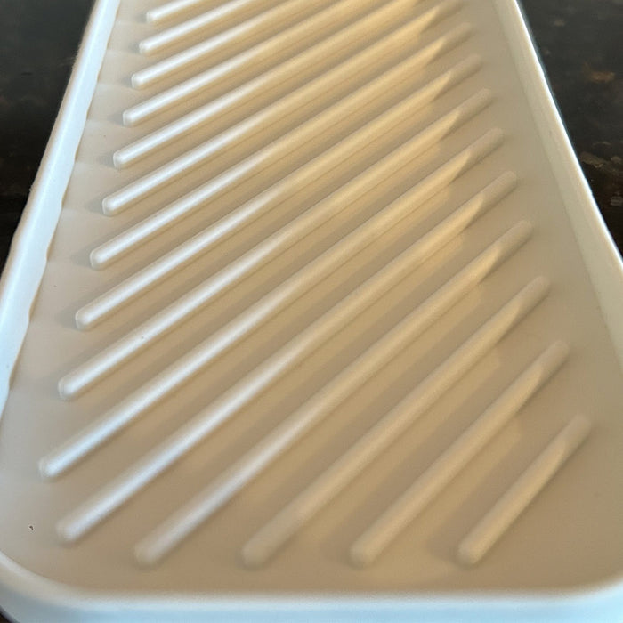 4 Silicon Sponge Holder Kitchen Sink Organize 9X3.5 Bath Soap Tray Vanity White