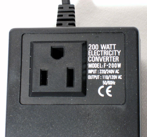 CONVERTER TRANSFORMER 240 TO 110 200W STEP DOWN ADAPTER VOLATAGE WATT POWER  NEW