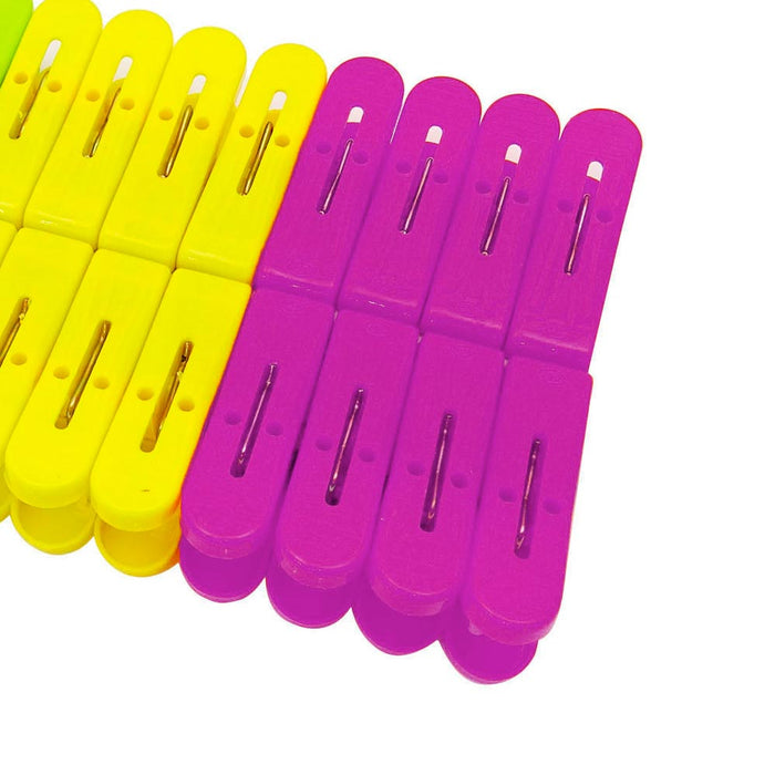24 Plastic Clothes Pegs Clothespins Laundry Clips Pins Hangs Clothing Heavy Duty